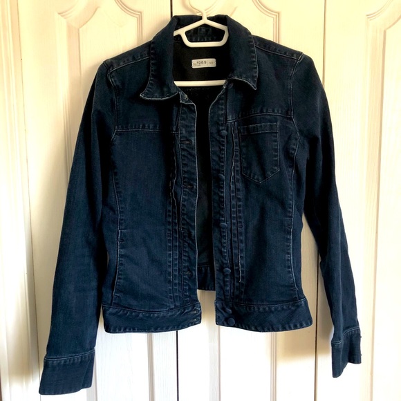 Gap jean jacket - Picture 1 of 7
